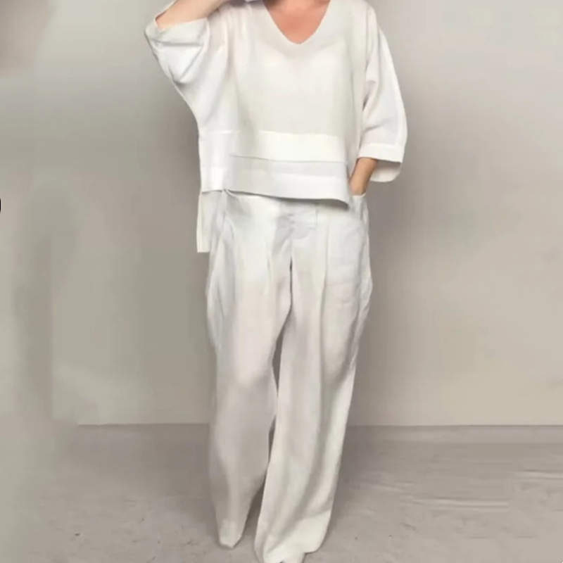 Noavelle – Completo minimal elegante e fluido